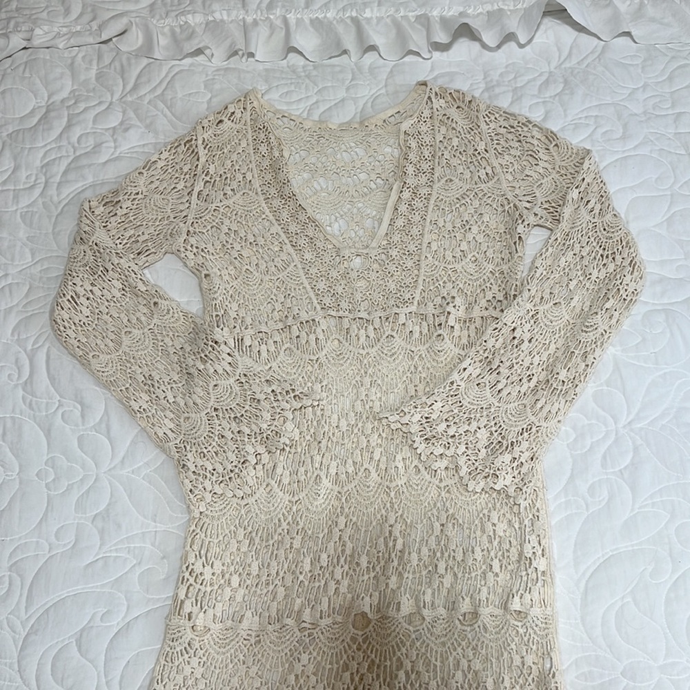 Crochet Lace Boho Coverup - Picture 2 of 9